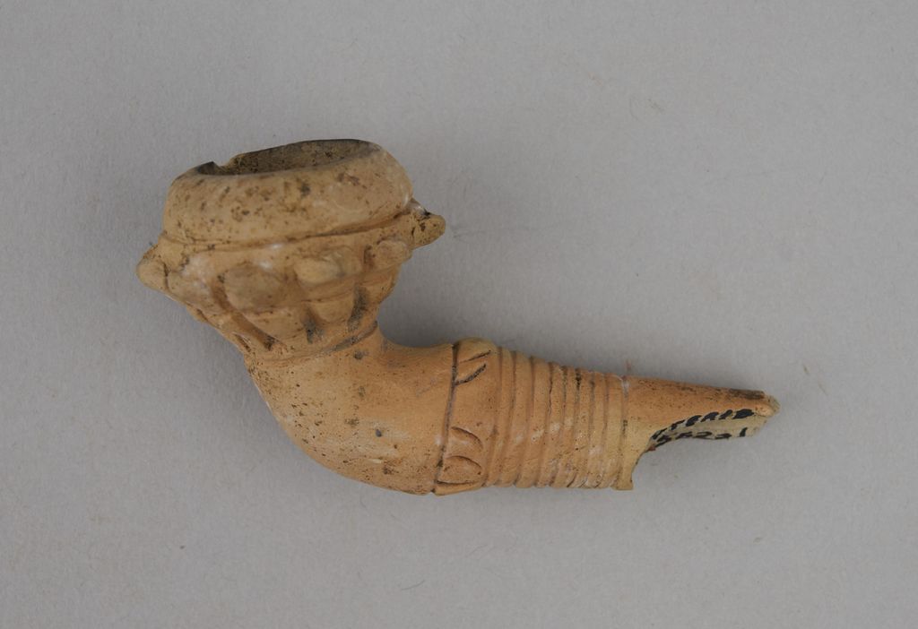 ກອກ​ຢາ​ສູບ