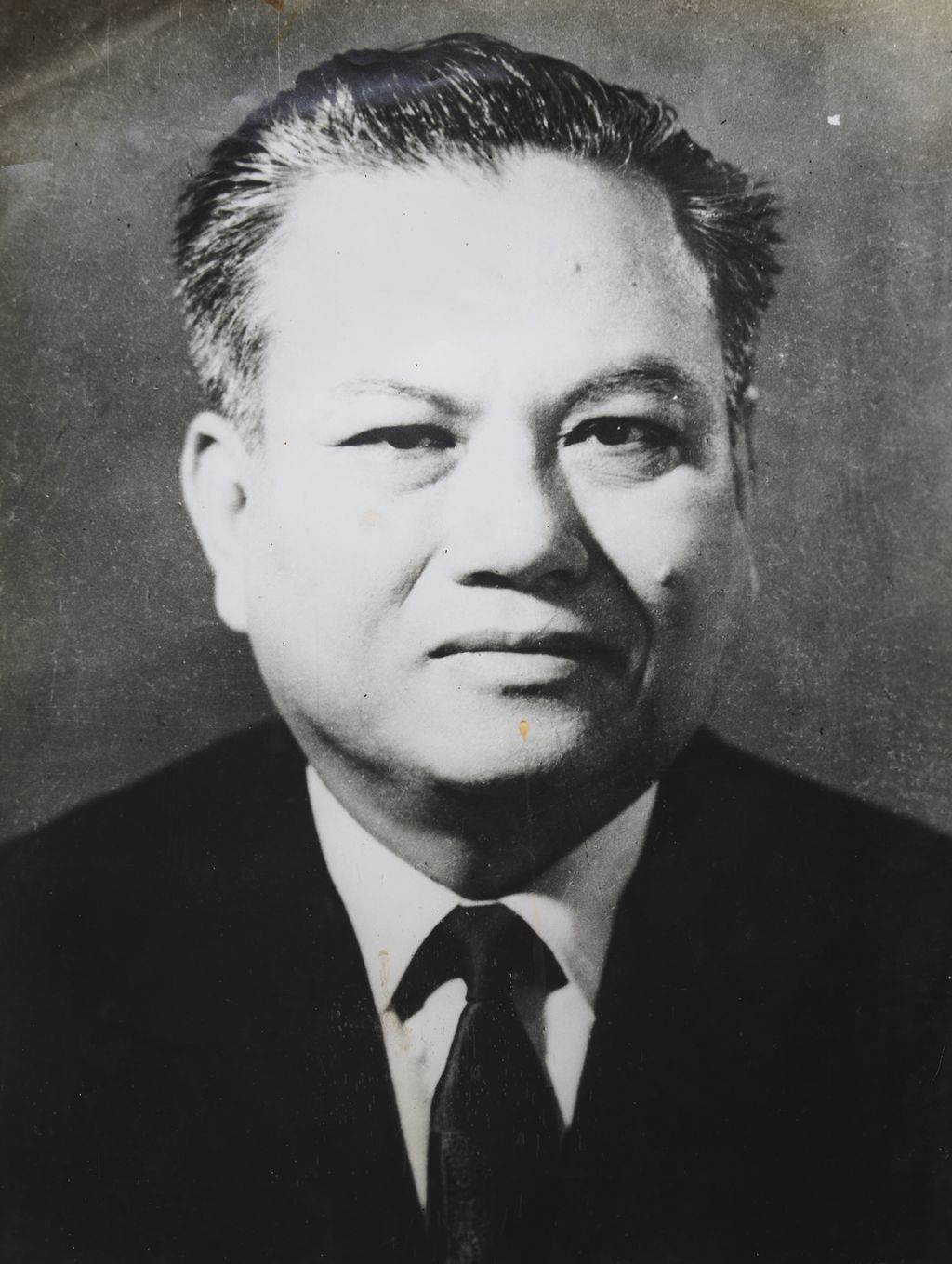 ທ່ານ ໄກ​ສອນ ພົມ​ວິ​ຫານ