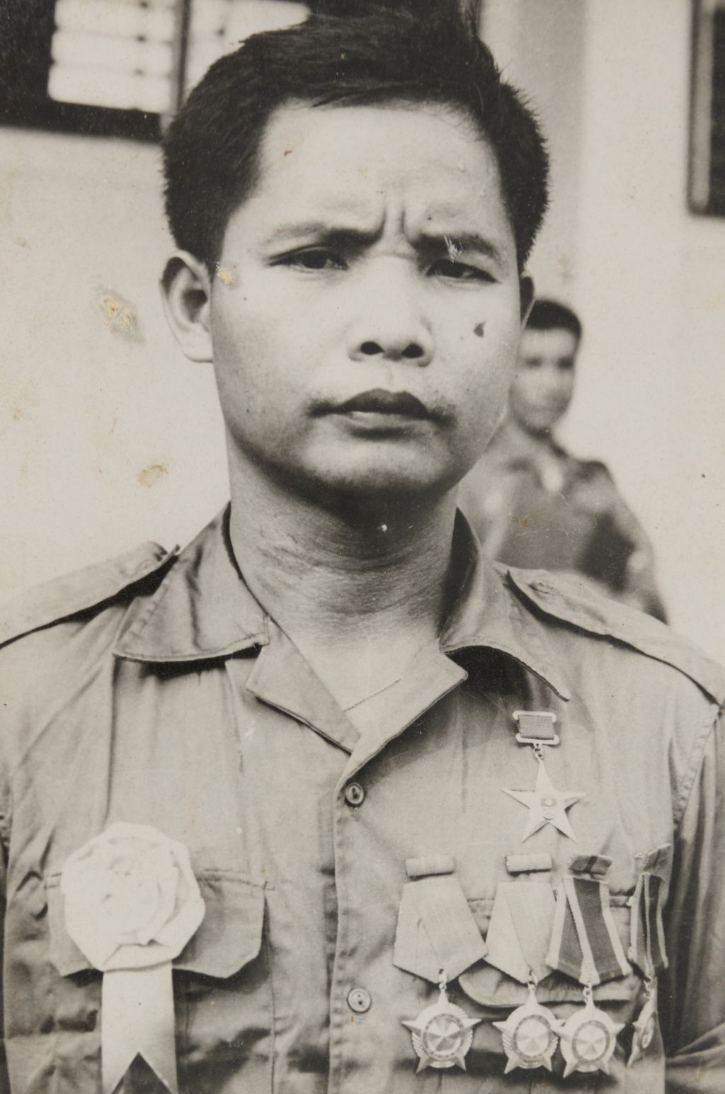 ສະ​ຫາຍ ​ສຸນ​ທອນ ປ້ອງ​ກັນ​ຊາດ