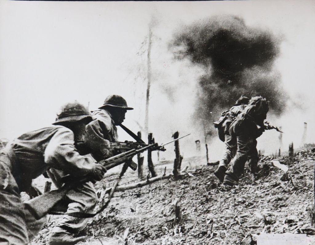 ທະ​ຫານ​ປົດ​ປ່ອຍ​ພາກ​ໃຕ້​ບຸກ​ຕີ​ສັດ​ຕູ