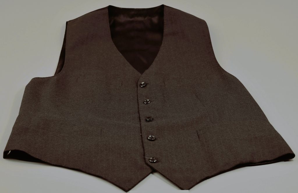 ເສື້ອຊ້ອນໃນ ຜູ້ຊາຍ ຜ້າສີແກ່ນຂາມແຊກລ່ອງ